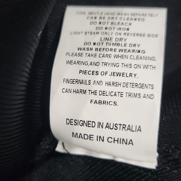 Elliatt Women's Theatrical Fitted Black Maxi Gown Elegant Black Ruffle Dress XS - Picture 14 of 15